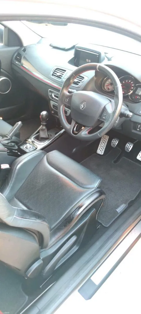 Renault MEGANE RS265 - Image 4