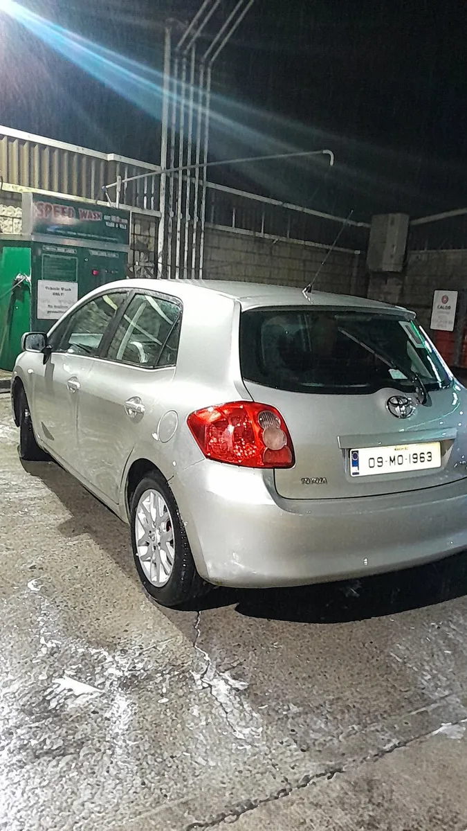 Toyota auris 1.4 diesel d4d open to  offers ncttax - Image 3