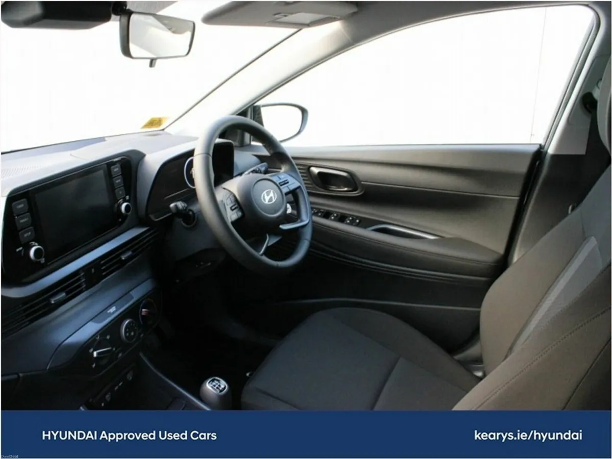 Hyundai i20 Deluxe Plus - Image 5