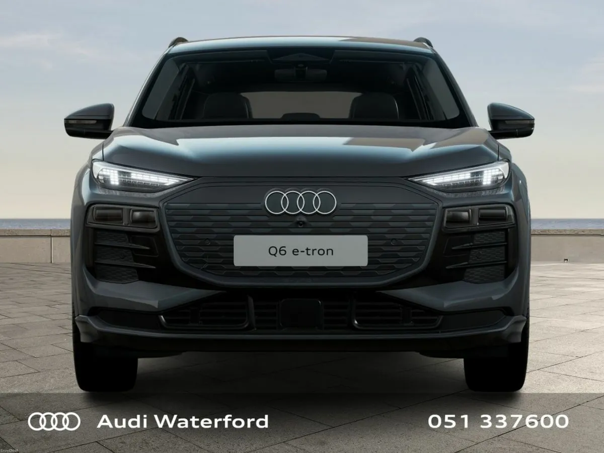 Audi Q6 e-tron Performance Advance from €946 per m - Image 4
