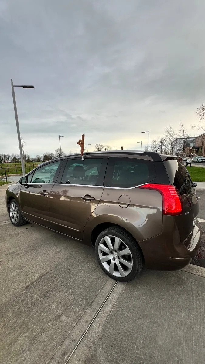 Peugeot 5008 2016 - Image 4