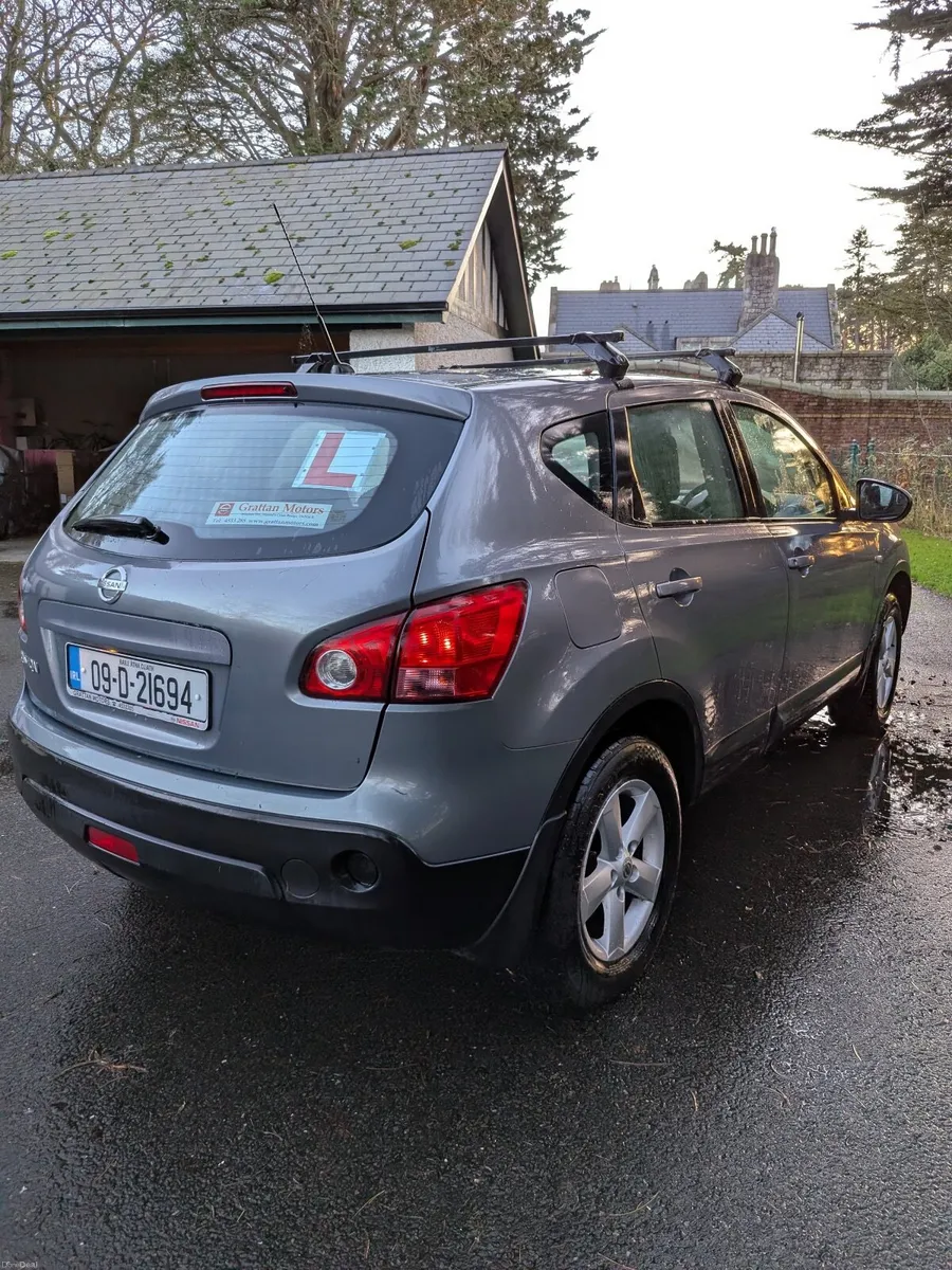 Nissan Qashqai 2009 - Image 4