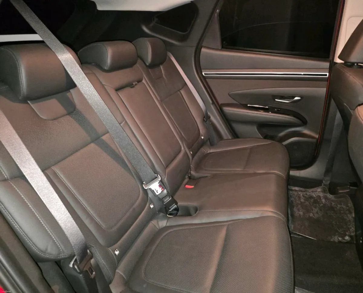 Hyundai Tuscon Executive 1.6L Diesel - Image 4