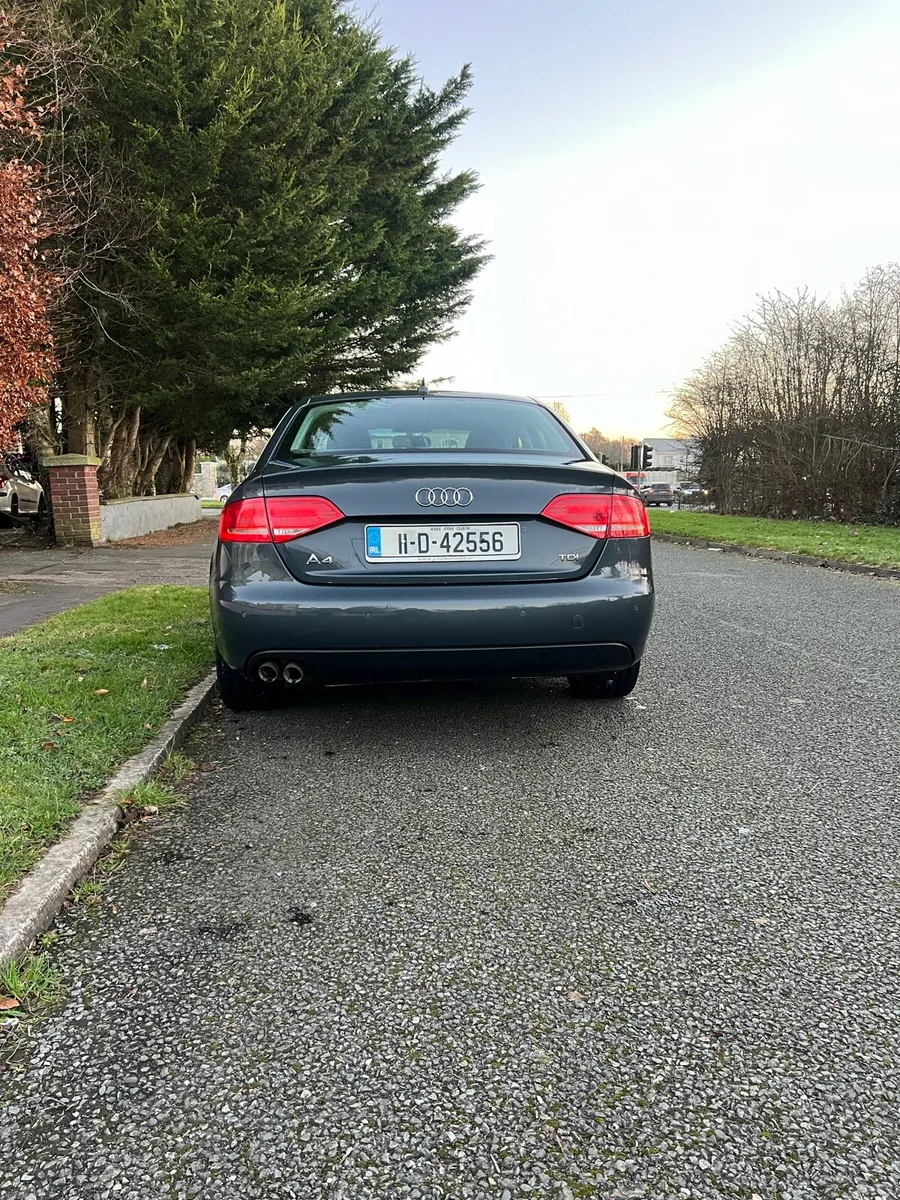 AUTOMATIC AUDI A4,2.0TDI (price 3650€ - Image 3