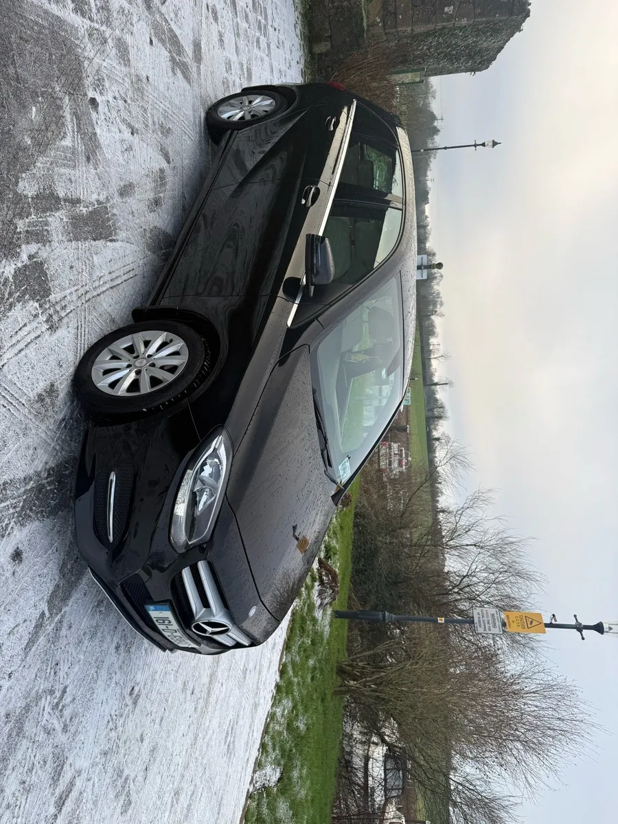 Mercedes B Class, automatic, diesel, low mileage - Image 4