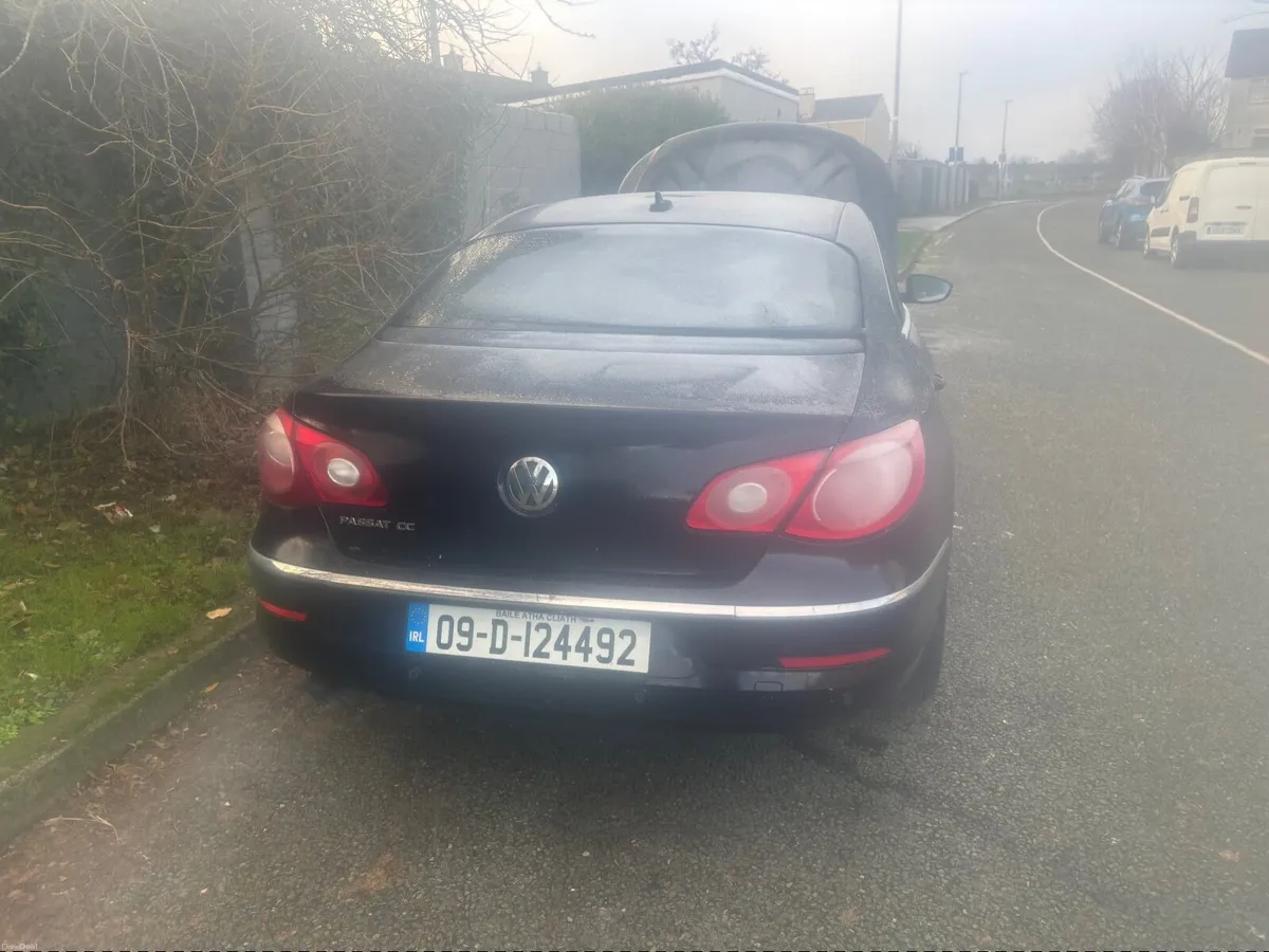Volkswagen Passat 2009 - Image 4