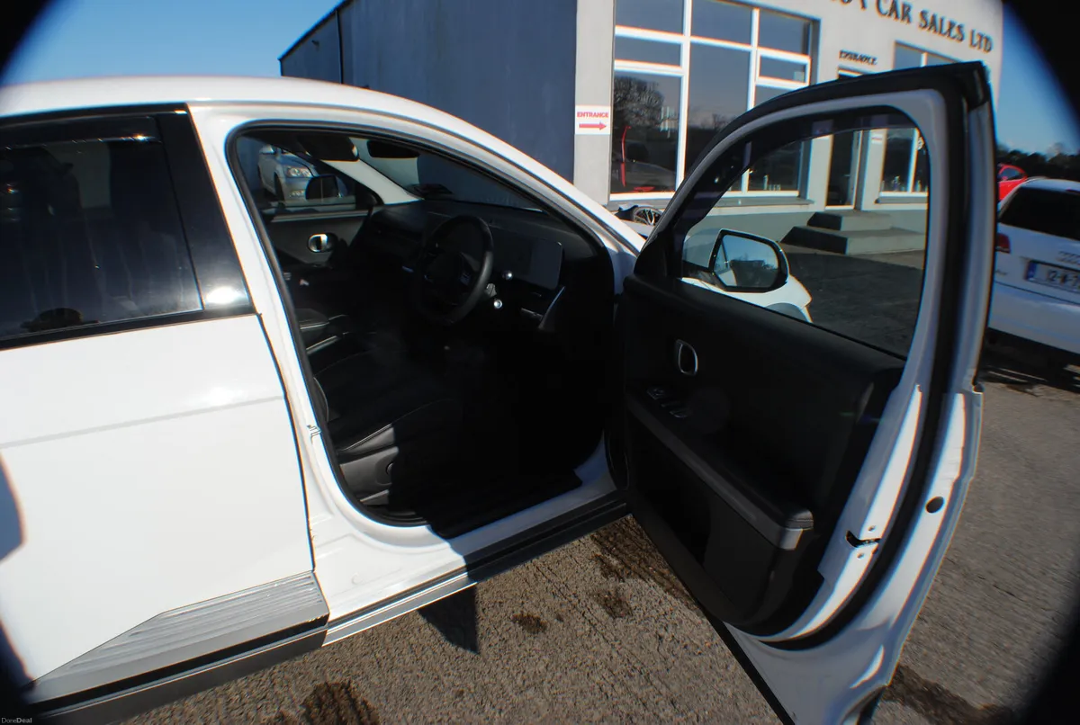 Hyundai IONIQ 5 2023 FULLY ELECTRIC - Image 2