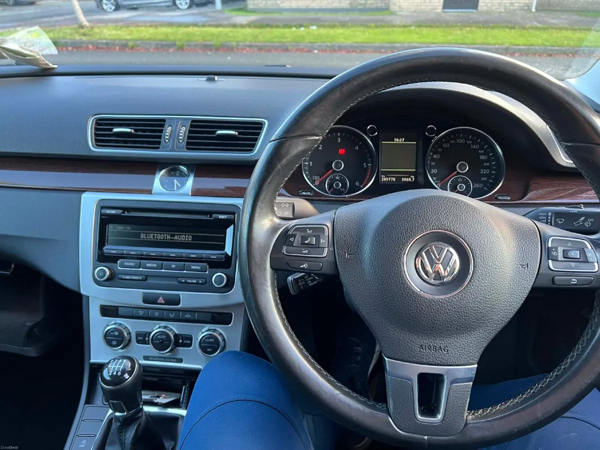 Vw passat!!! Full servise history!!! New NCT!!!! - Image 4