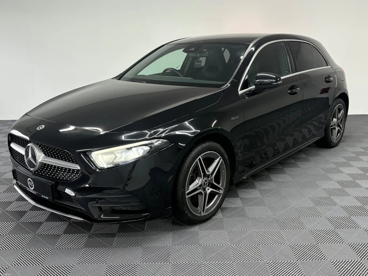 2021 Mercedes-Benz A250e AMG 1.3P - Image 4