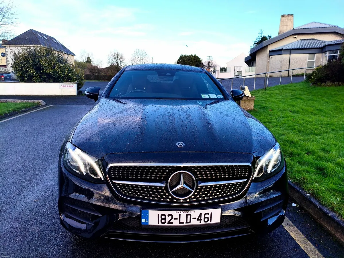 Mercedes-Benz E220d AMG Line - Image 2