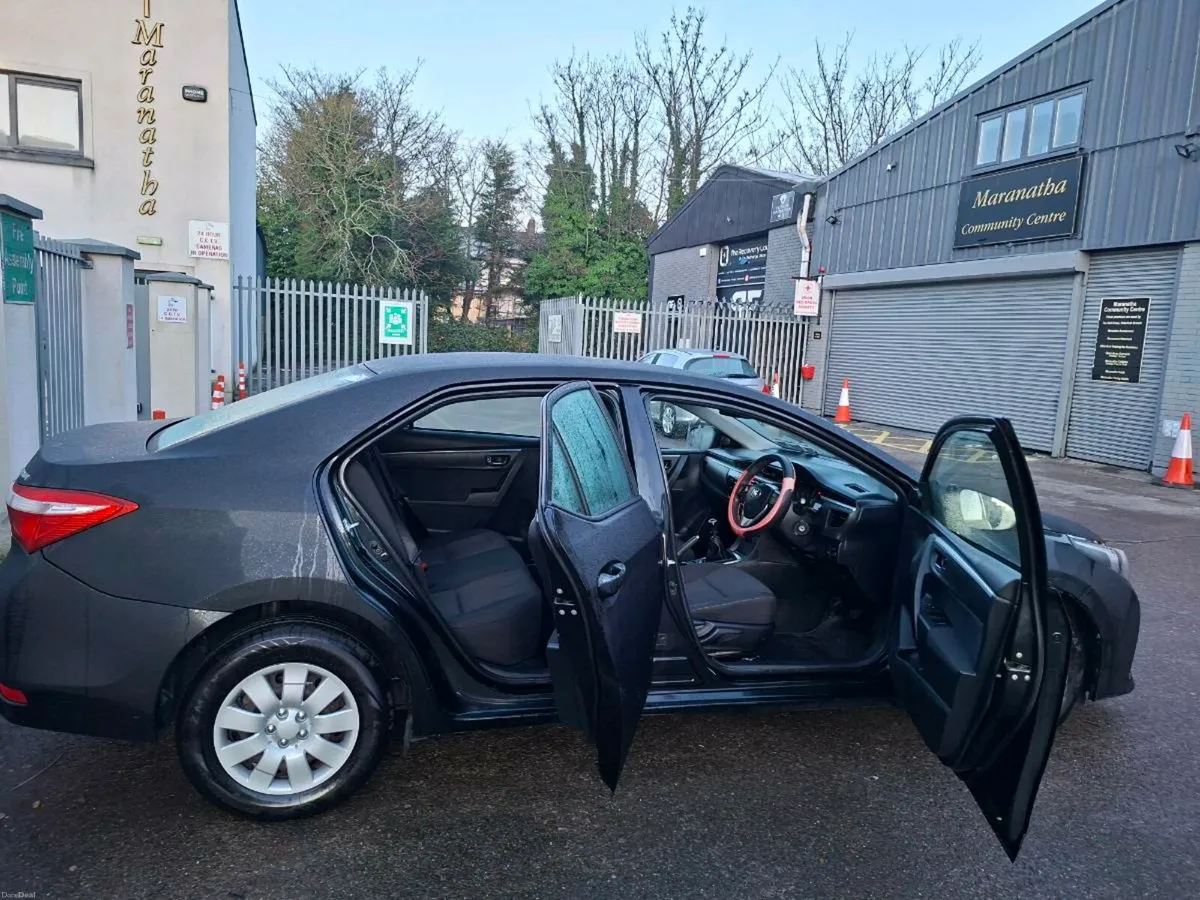 Toyota corolla 2016 - Image 2