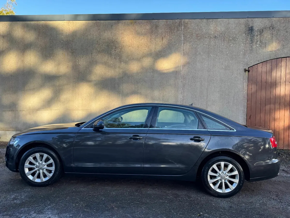 Audi A6 2011 - Image 2