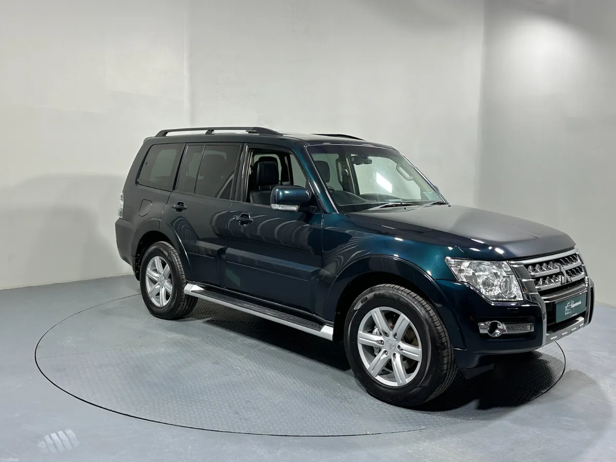 Mitsubishi Pajero 3.2 DiD LWB 2 Seater N1 Comm 172 - Image 1