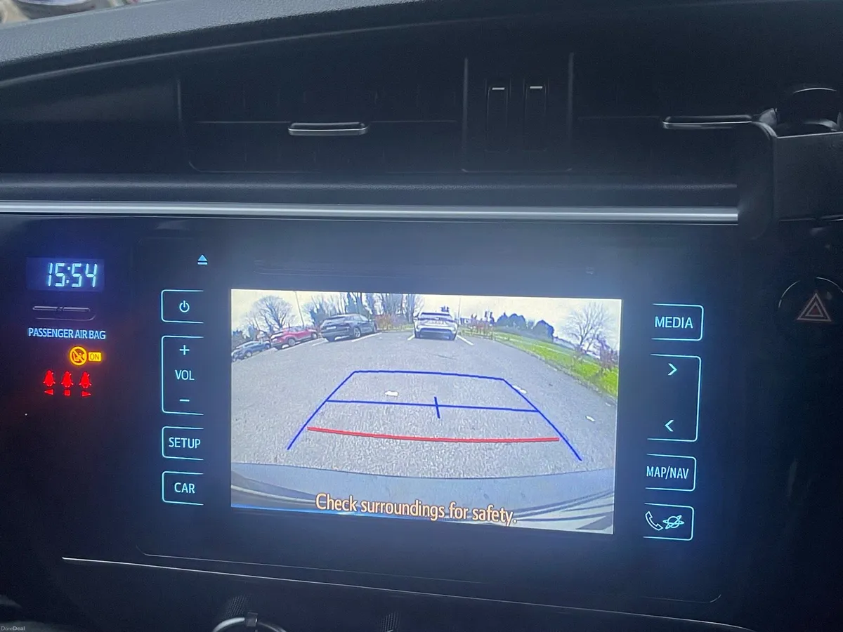 Toyota Corolla - Image 3