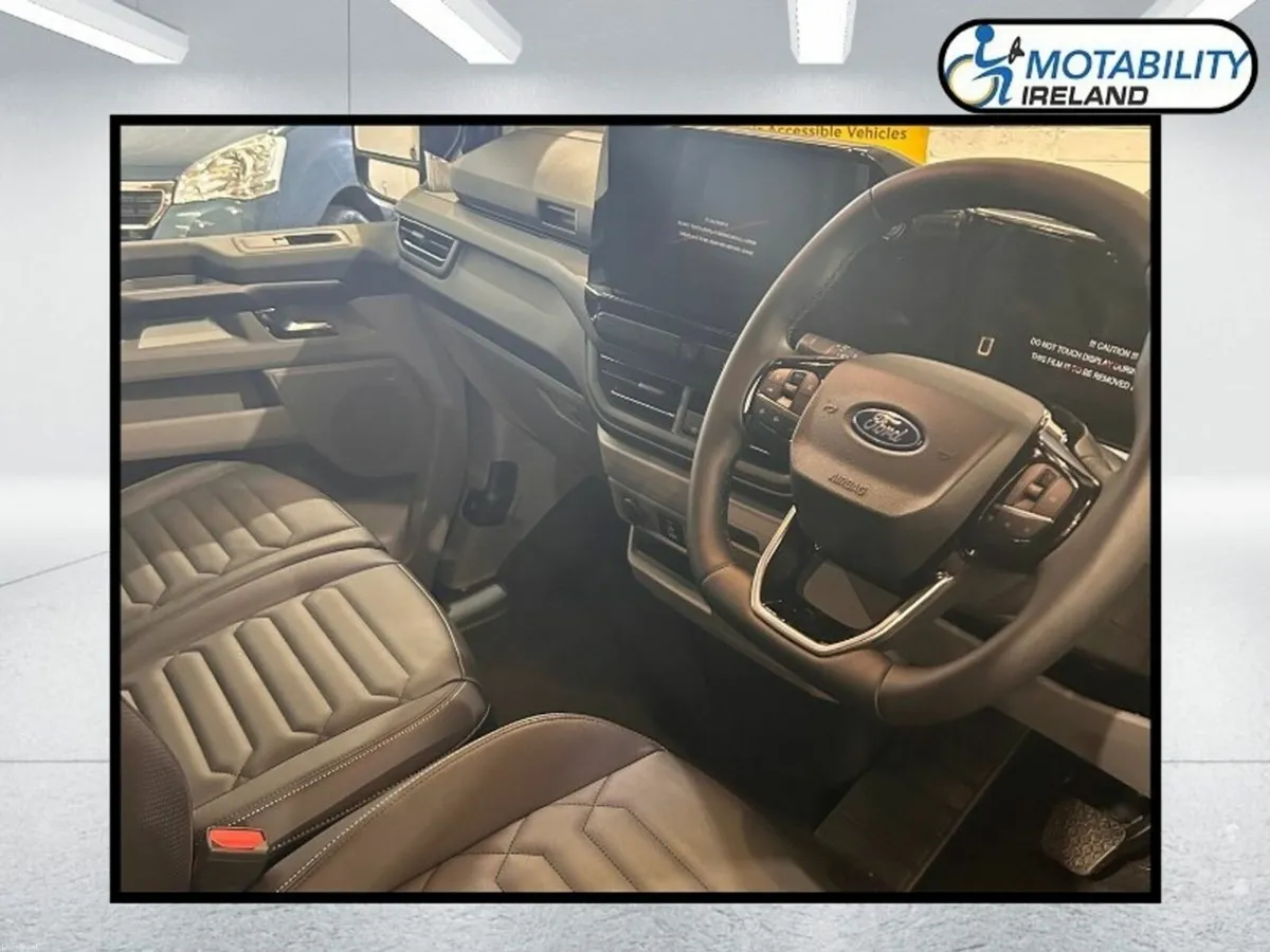 Ford Tourneo Custom 2.5 PHEV Hybrid - Image 5