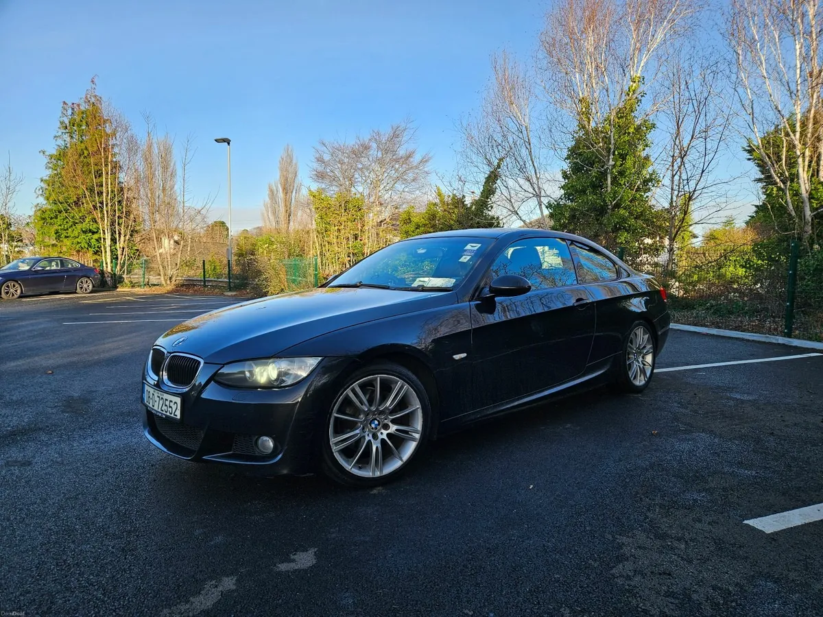 BMW 3-Series E92 M Sport (2008) - Image 4