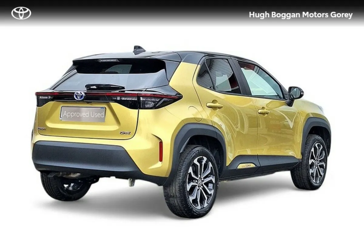 Toyota Yaris Cross CR CROSS LUNA SPORT 4DR AUTO - Image 2