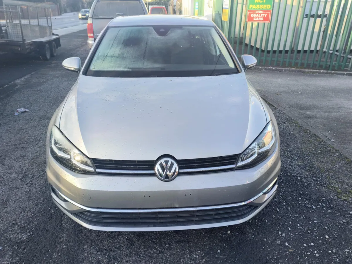 Volkswagen Golf 2018 1.2 TSI DSG Automatic Comfort - Image 2