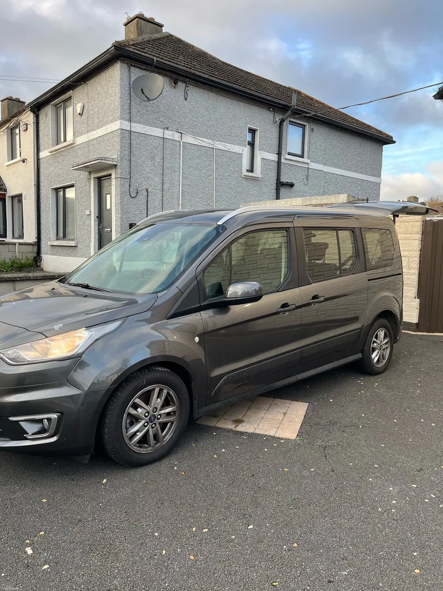 Wheelchair accessible vehicle - Image 1