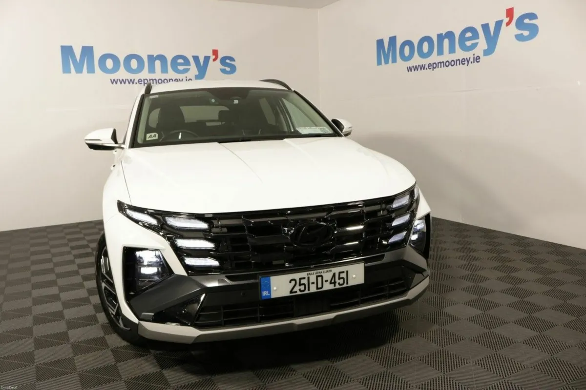 Hyundai Tucson HYBRID EXECUTIVE PLUS 1.6L PETROL A - Image 3