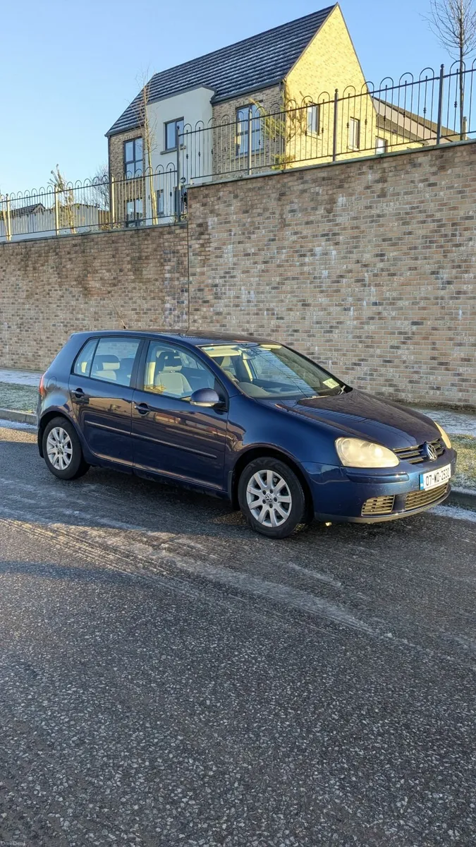 Volkswagen Golf 2007 - Image 1