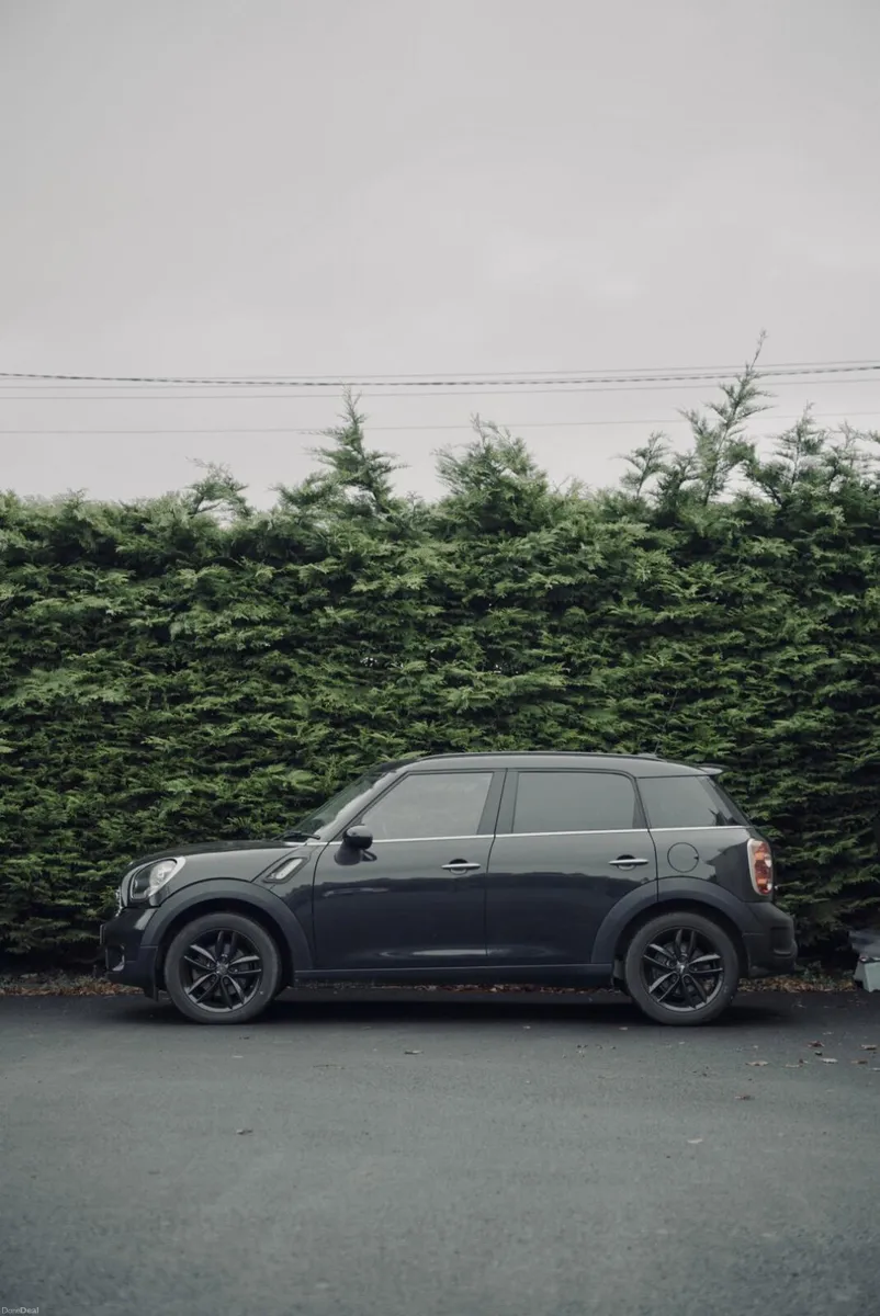 Mini Cooper 2.0 SD 2015 With Full Service History - Image 2