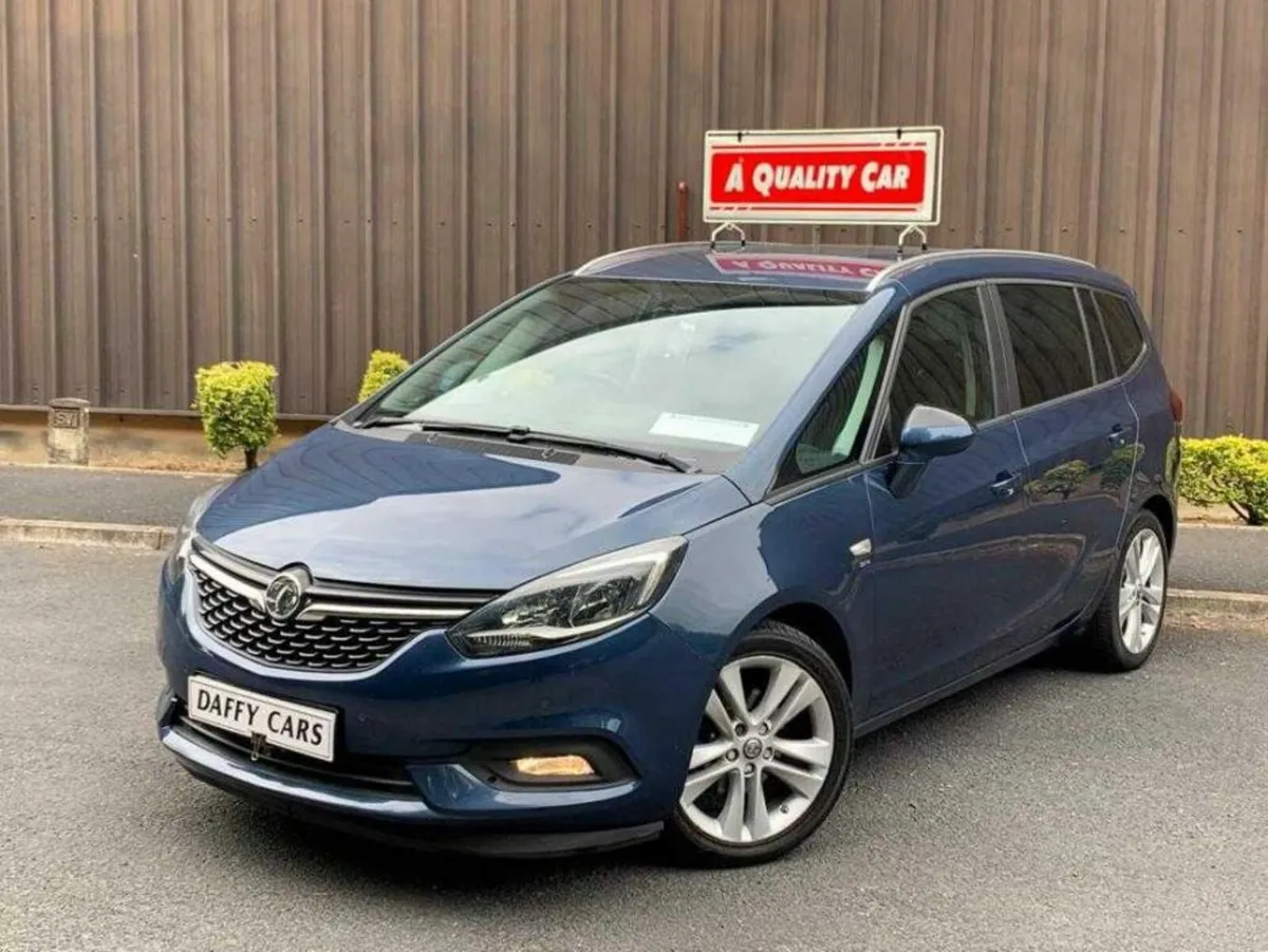 Vauxhall Zafira TOURER SRI NAV TUR - Image 1