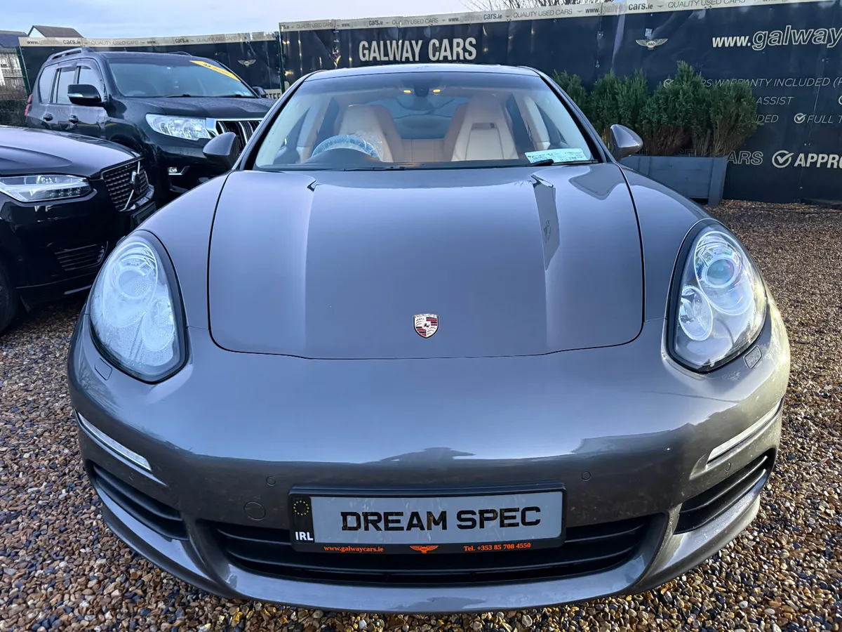 🇮🇪Porsche Panamera 3.0 Turbo Look (rare find ) - Image 1