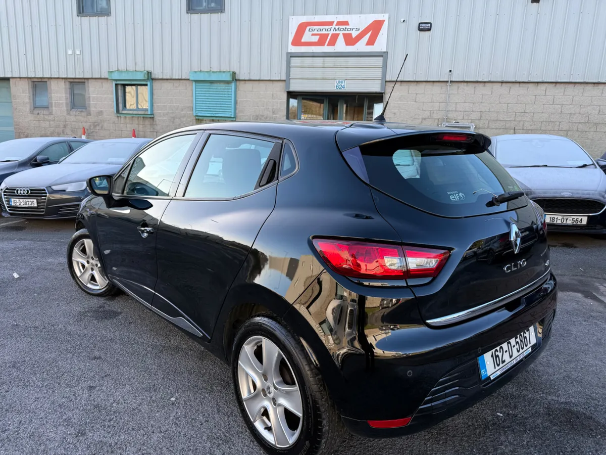 2016 Renault Clio 1.5 Diesel - Image 3