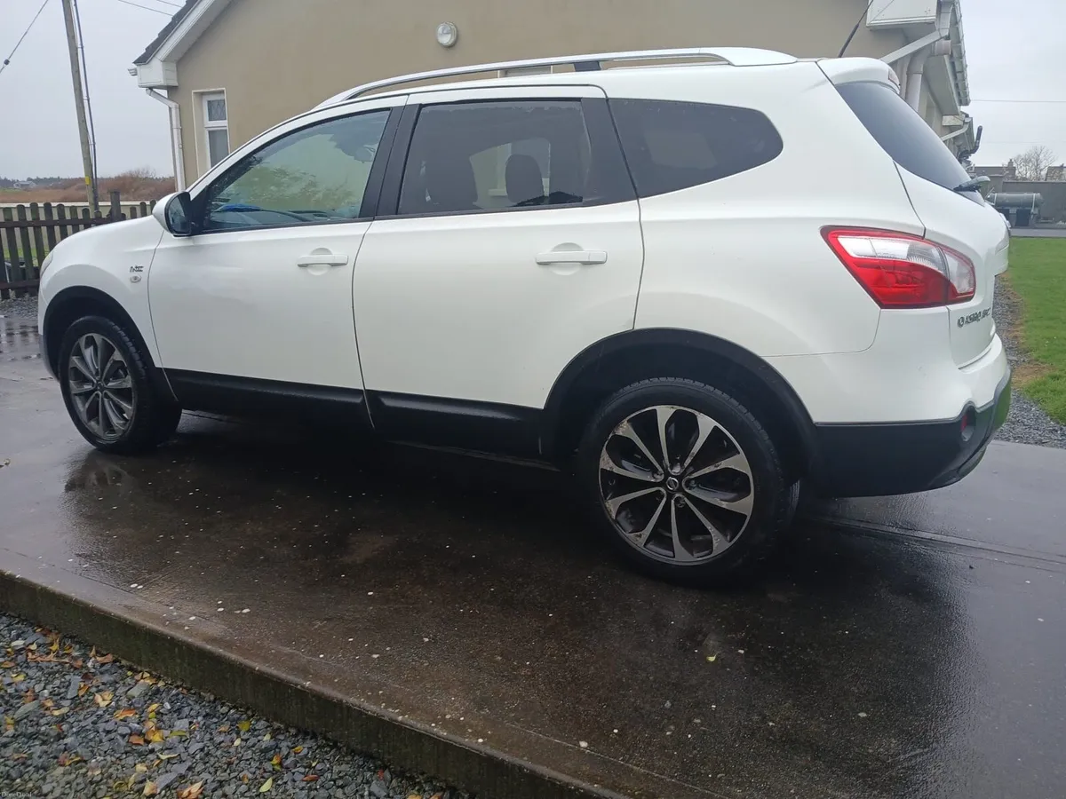 Nissan Qashqai +2 - Image 2