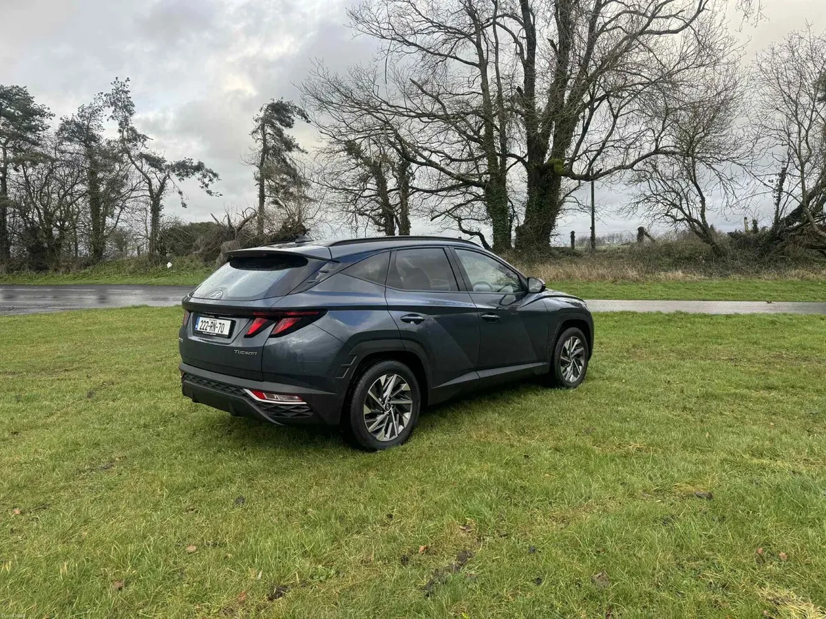 222 Hyundai Tucson 1.6diesel Executive 20999€ - Image 2