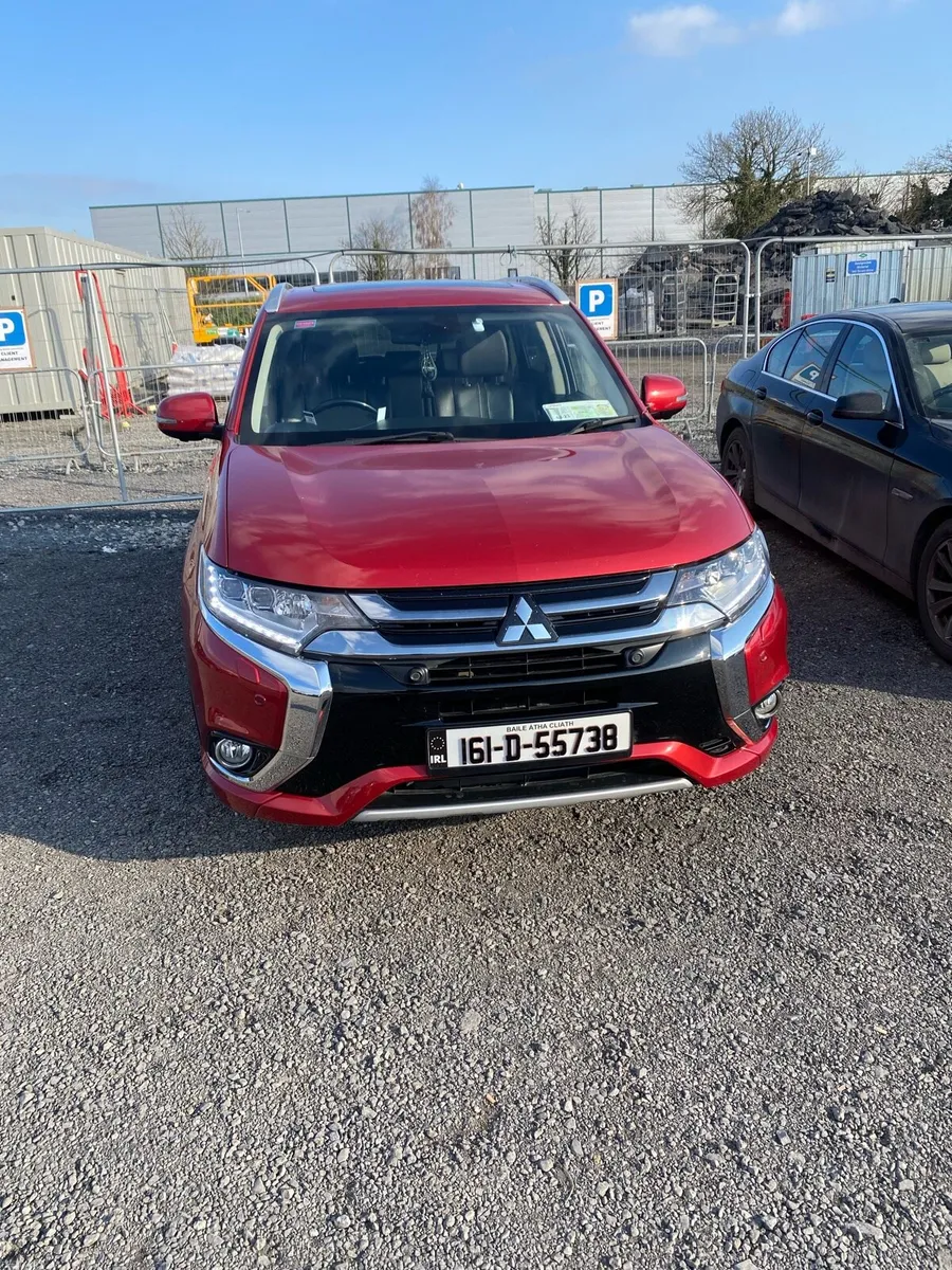 Mitsubishi Outlander PHEV 2016 - Image 1