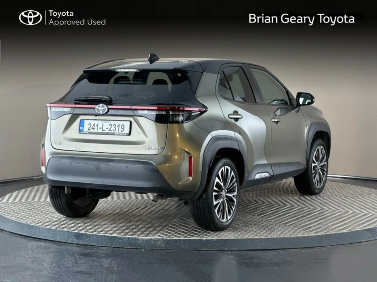 Toyota Yaris Cross Hybrid SOL *Top Spec* - Image 4