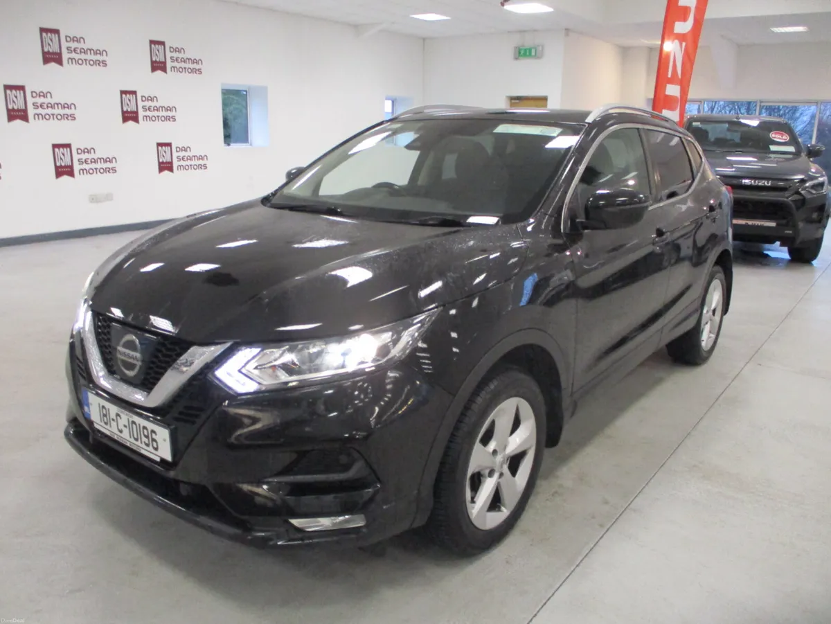 Nissan Qashqai SV 1.5 DSL PANORAMIC ROOF 2018 - Image 4