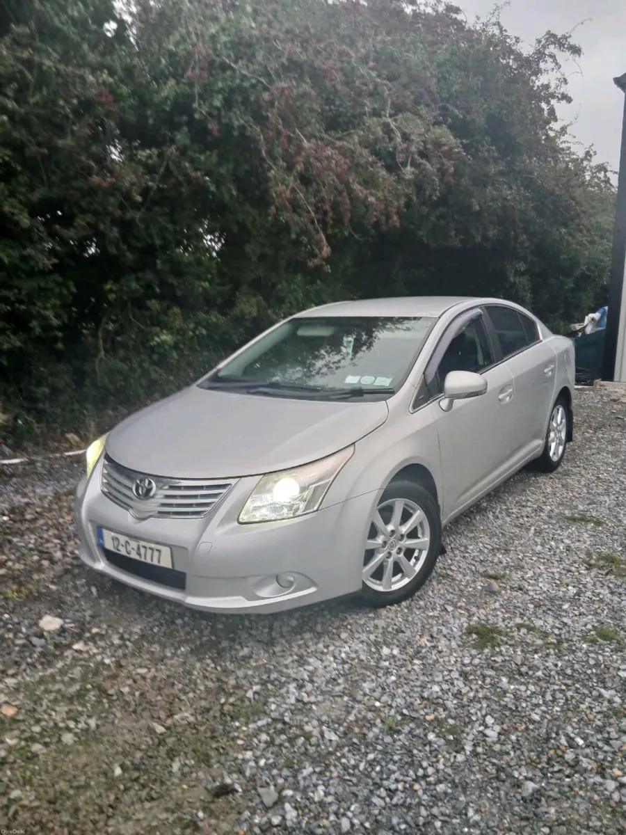 Toyota Avensis - Image 1