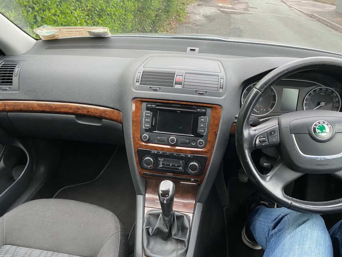 Skoda Octavia 2012 - Image 1