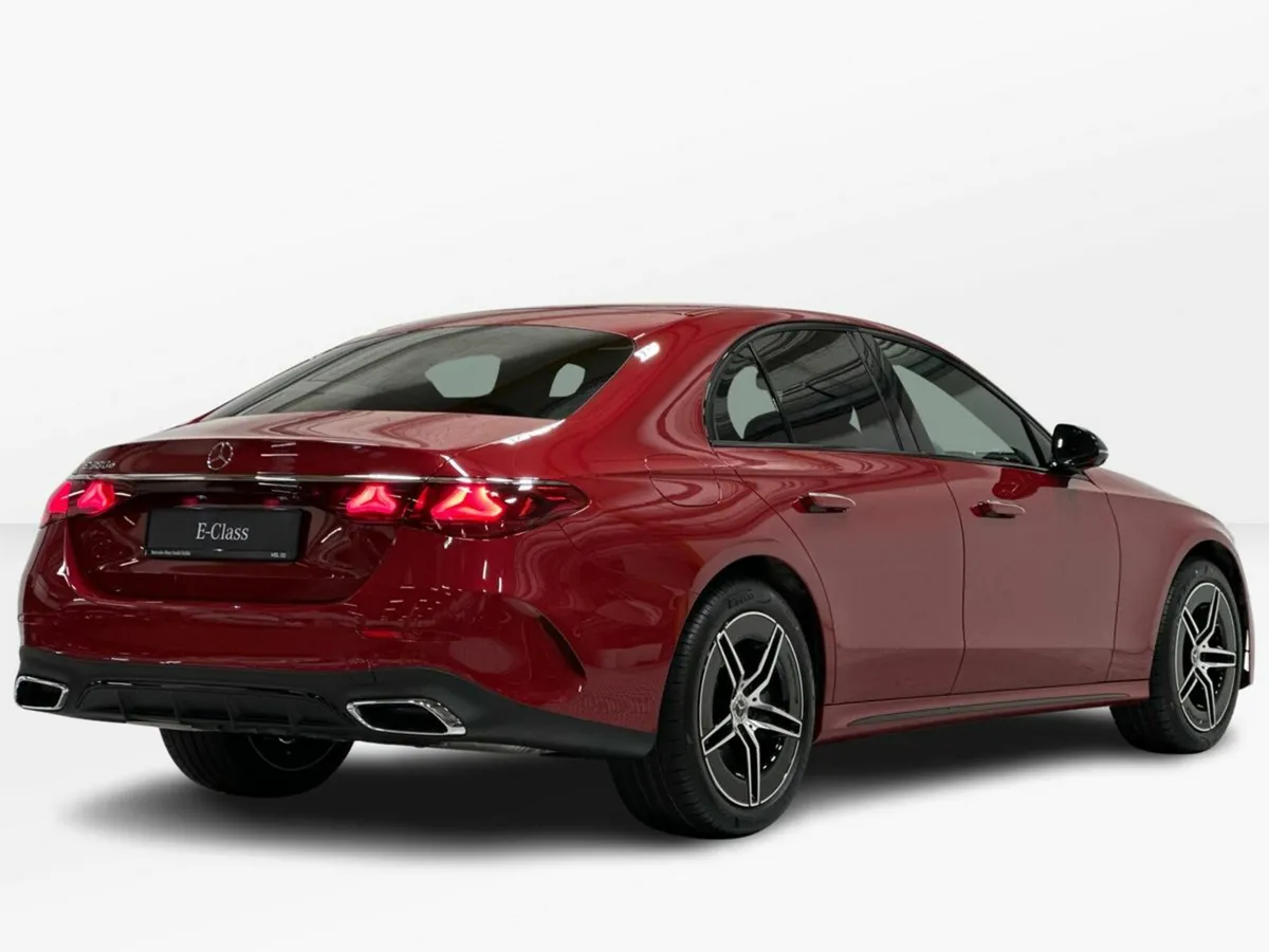 Mercedes-Benz E-Class E300 e AMG Line Edition + PH - Image 3