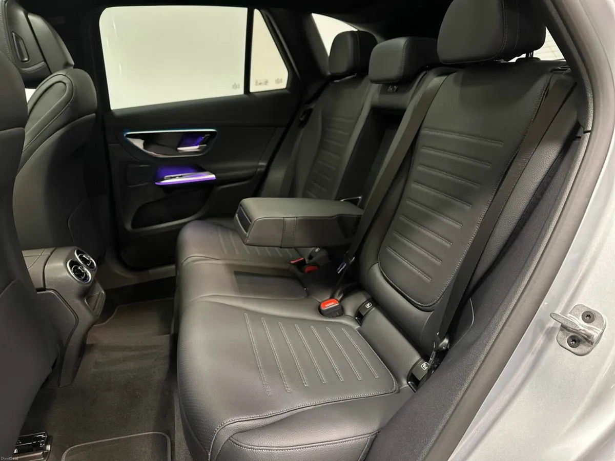 Mercedes-Benz GLC ***Deposit Taken*** GLC300 e 4Ma - Image 4