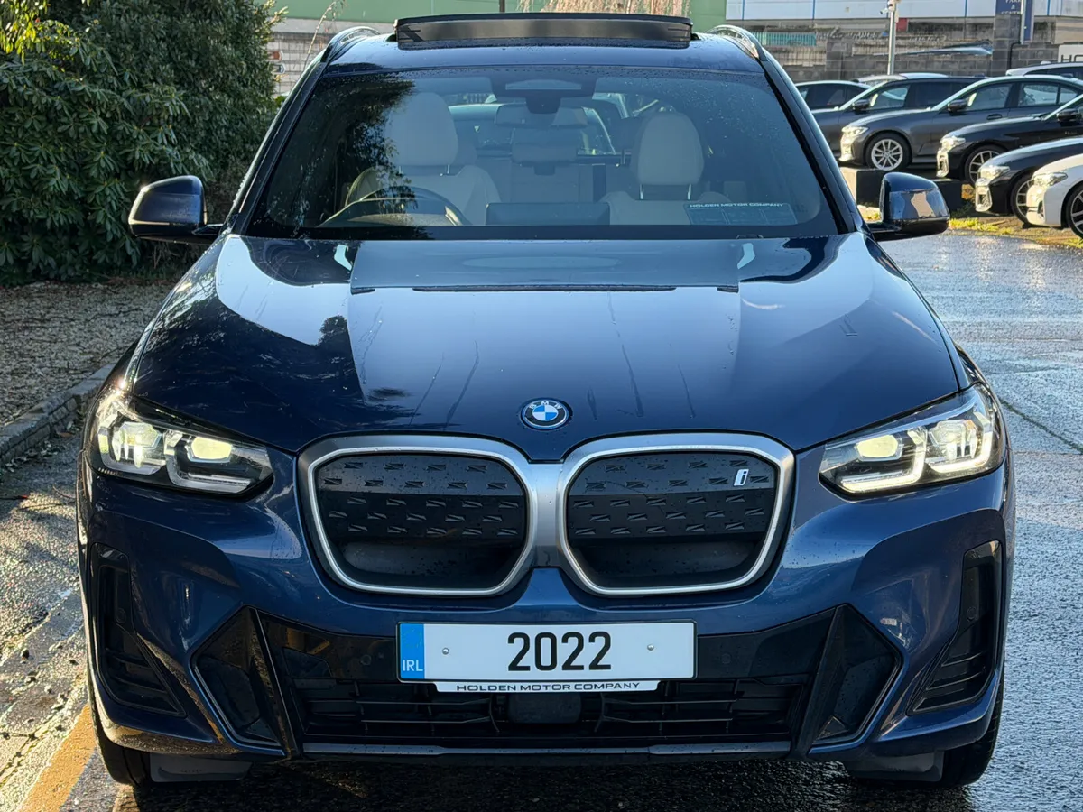 2022 BMW iX3 M SPORT. Pan roof. X Line - Image 4