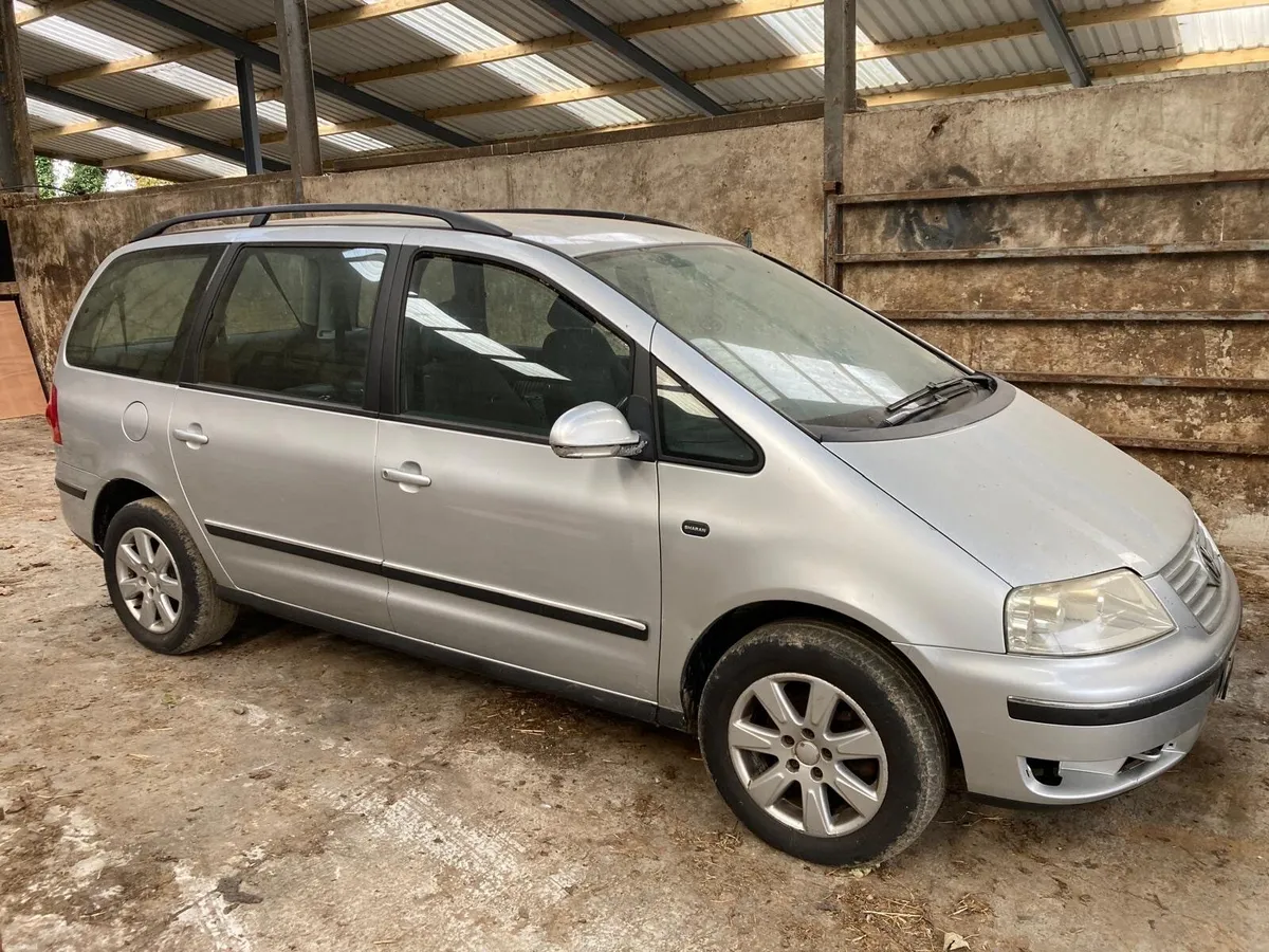 Volkswagen Sharan 2006 - Image 2