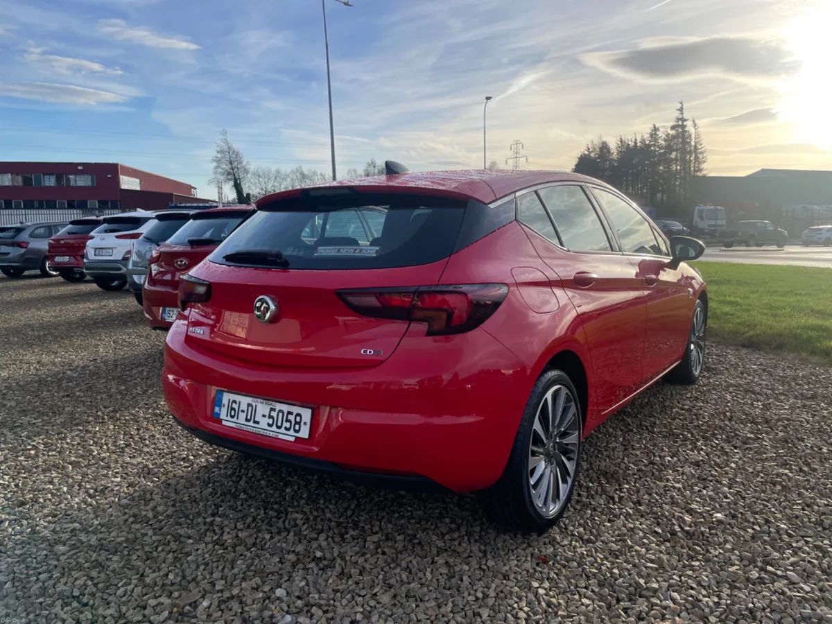 2016 Vauxhall Astra LOW MILES 1.6  SRI NAV 108BHP - Image 4