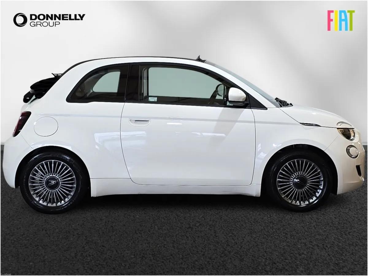 Fiat 500 Electric Cabrio Icon - Image 3
