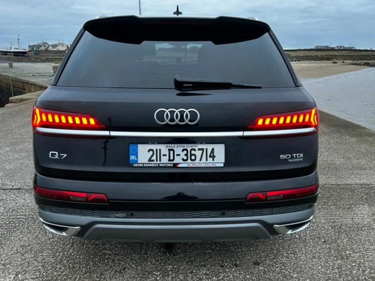Audi Q7 3.0tdi Sline QTR 50 286PS 5D A - Image 4