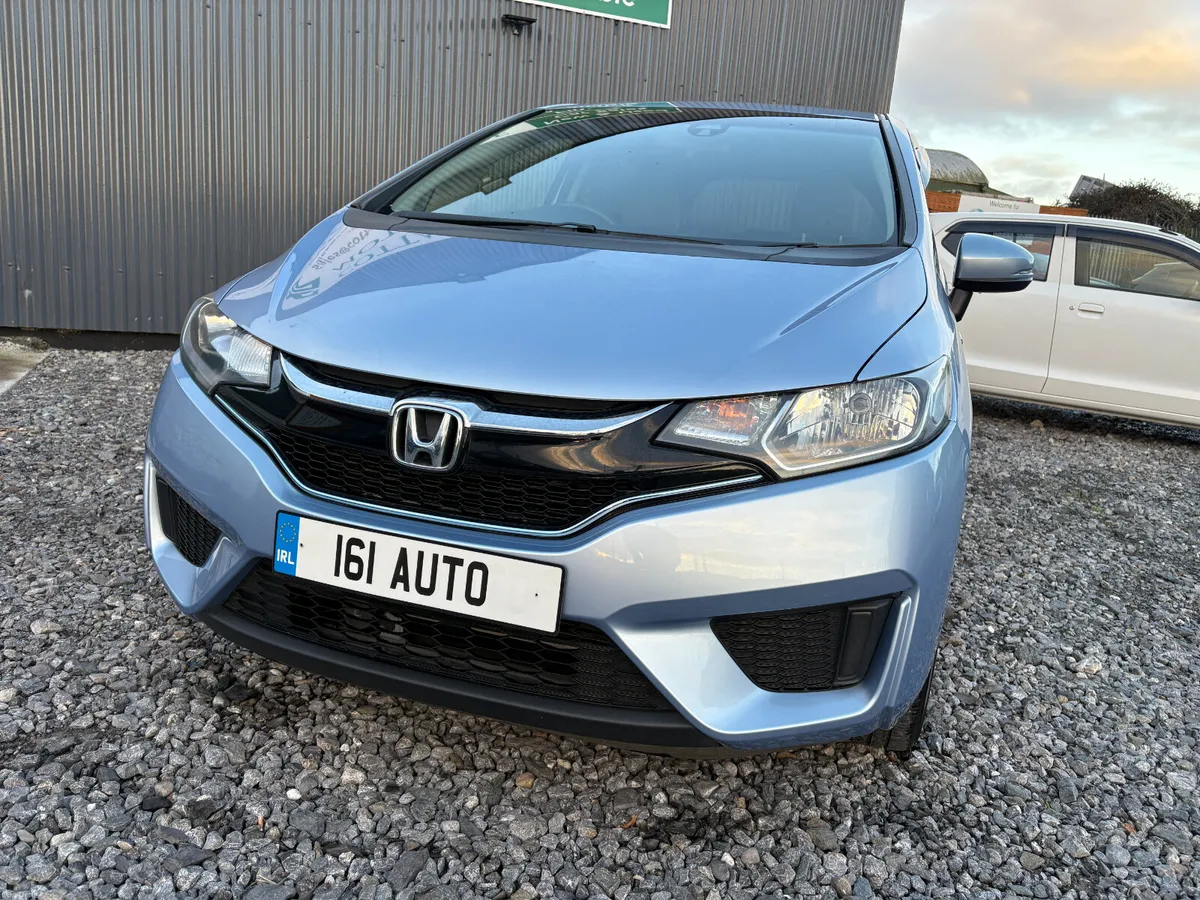HONDA FIT 1.5 PETROL HYBRID*LOW MILKEAGE* - Image 3