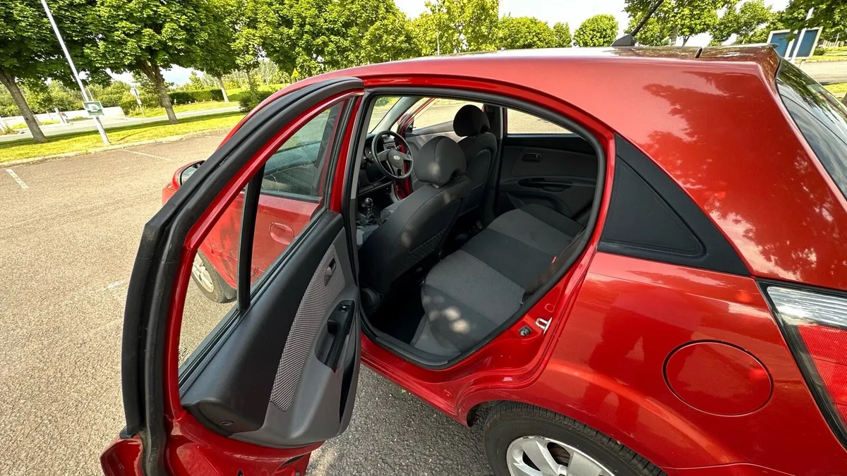 Kia Rio Petrol - Image 2