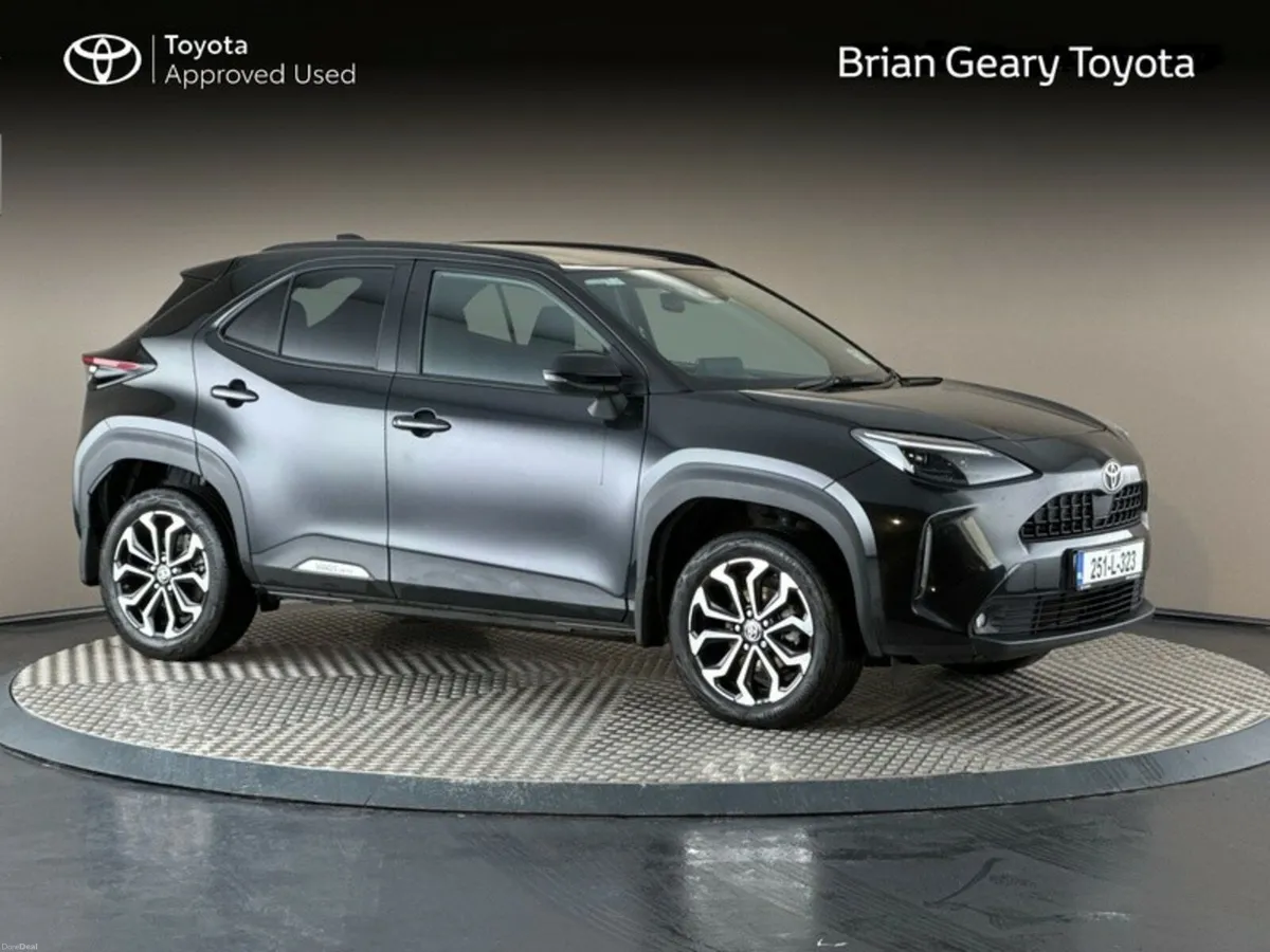 Toyota Yaris Cross HYBRID LUNA SPORT - Image 1
