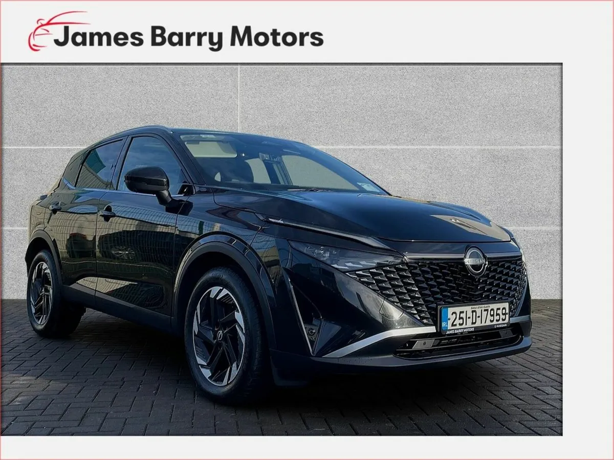 Nissan Qashqai 1.3 PET MILD HYBRID SV PREMIUM - Image 1