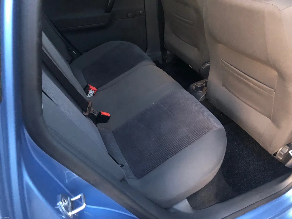 VW POLO AS NEW SMALL KMS NEW NCT &TAX - Image 4