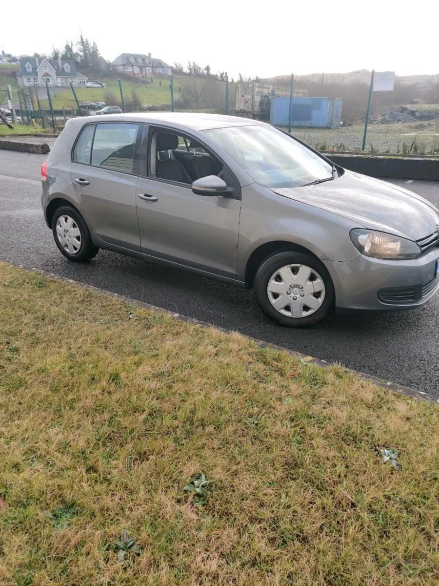 VW Golf 1.6TDI €3250. Ono - Image 3