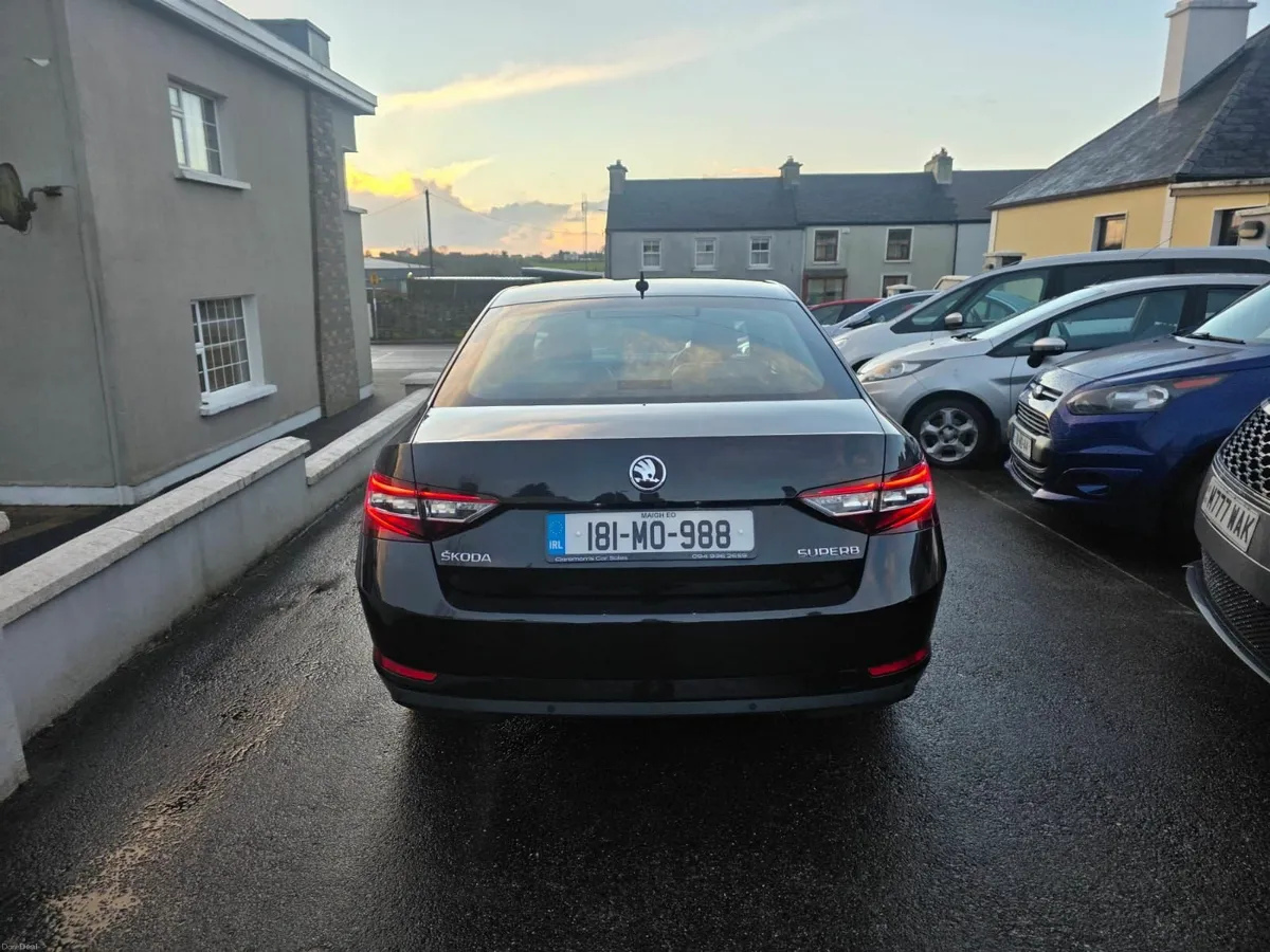 Skoda Superb 2018 - Image 3